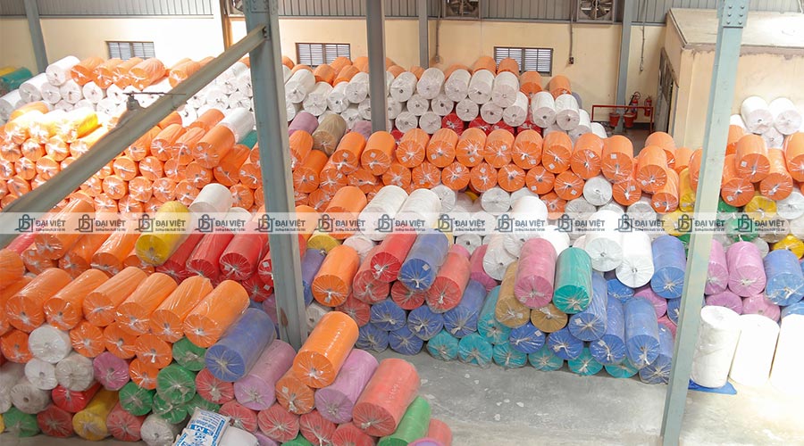 Kho nguyên vật liệu rộng lớn tại Đại Việt Kho nguyên vật liệu rộng lớn tại Đại Việt
