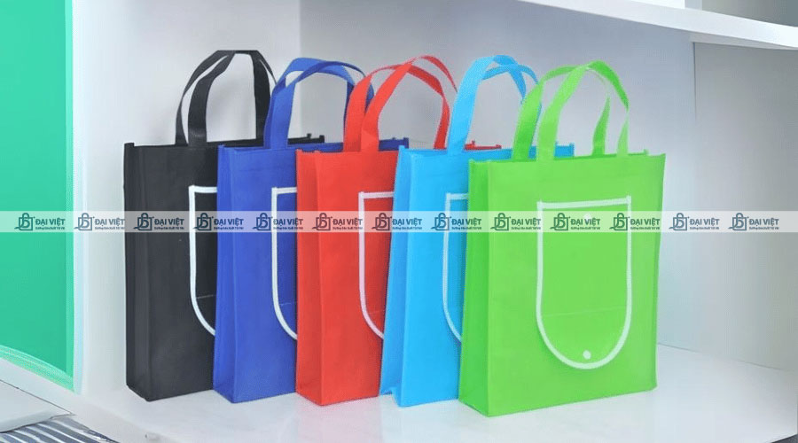 Màu sắc phong phú của túi vải không dệt gấp gọn Màu sắc phong phú của túi vải không dệt gấp gọn