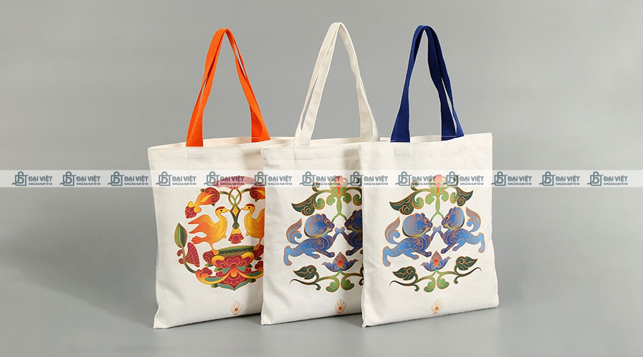 Màu sắc túi vải canvas dạng hộp tươi sáng đẹp mắt Màu sắc túi vải canvas dạng hộp tươi sáng đẹp mắt