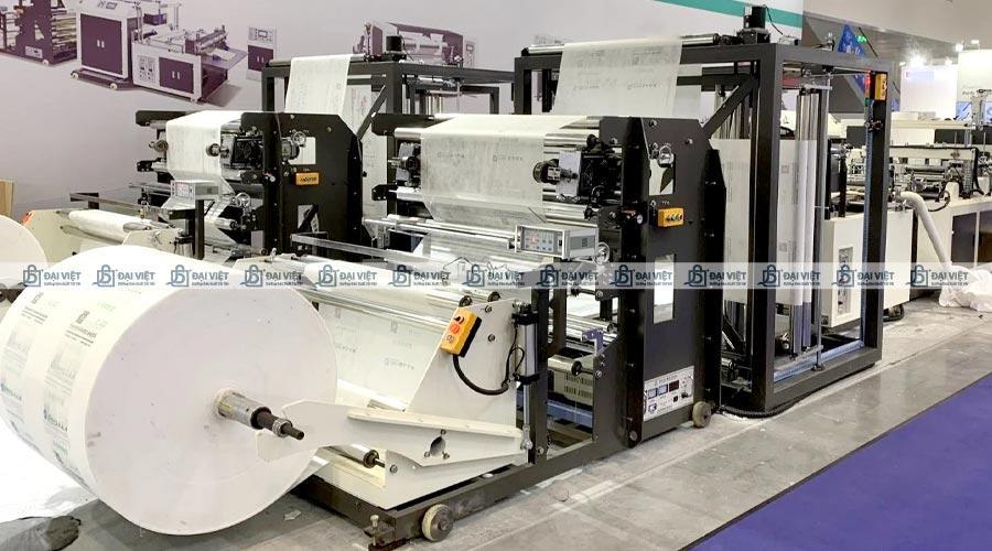 Máy móc công nghệ sản xuất túi vải tự động tại nhà xưởng Đại Việt Máy móc công nghệ sản xuất túi vải tự động tại nhà xưởng Đại Việt