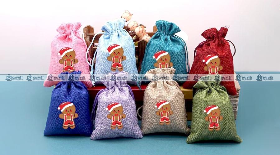 Túi vải đay dây rút được ứng dụng làm các món quà tặng trang trí Túi vải đay dây rút được ứng dụng làm các món quà tặng trang trí